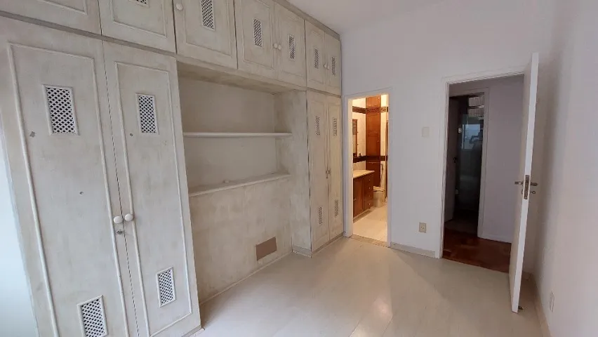 Unfurnished apartment with 2 bedrooms, 3 baths — photo 4