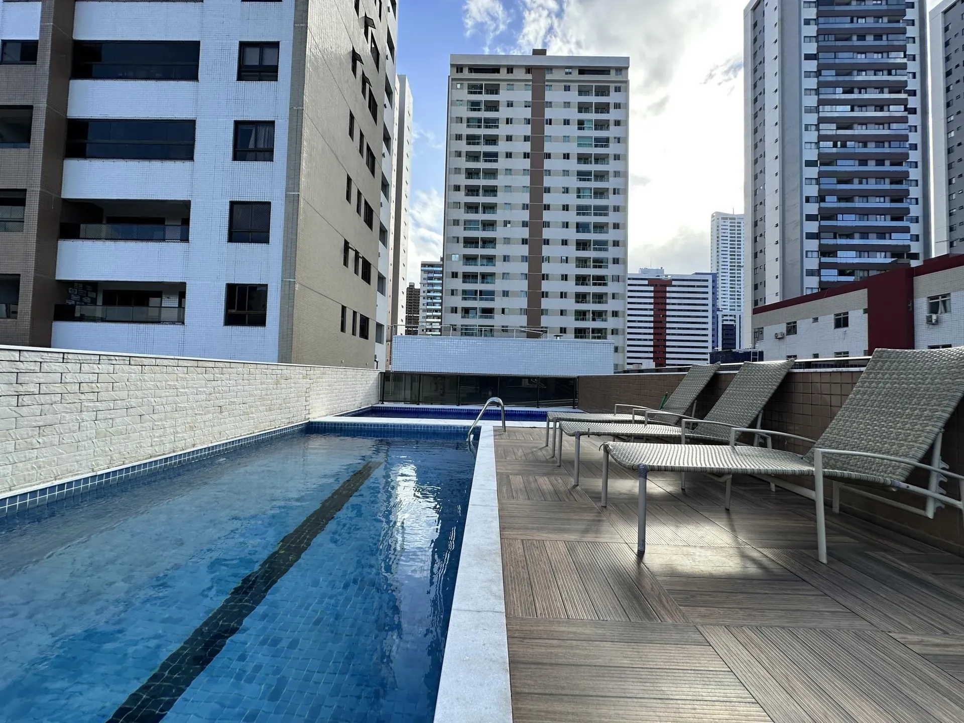 2-bedroom apartment with floor-to-ceiling windows — photo 40