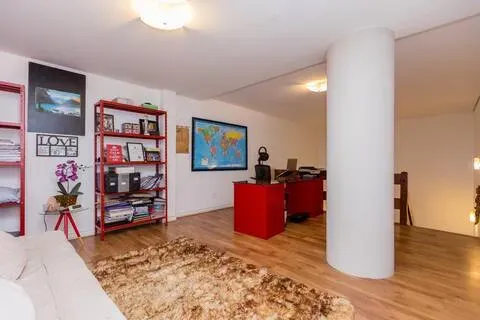 Furnished 1-bedroom apartment with balcony, 8th floor — photo 3