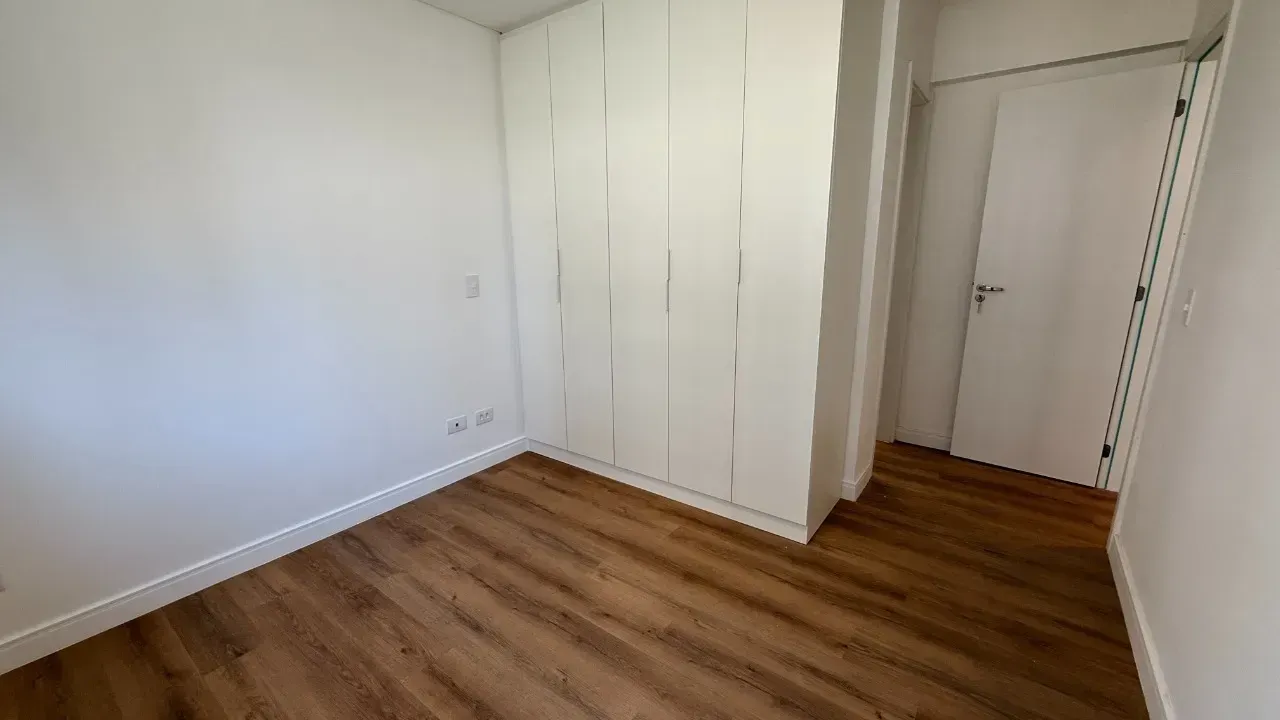 Apartment with 2 bedrooms, 2 bathrooms, and a balcony — photo 15