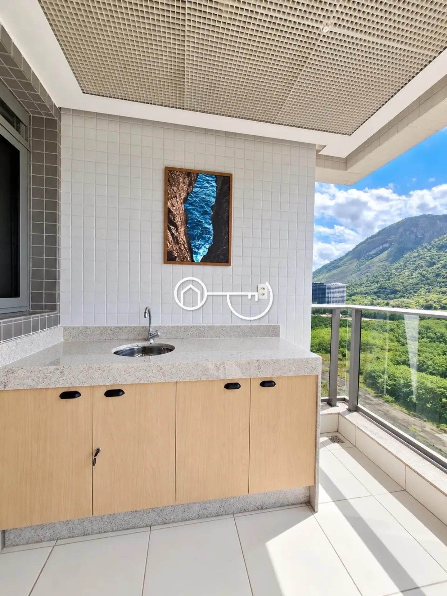 Furnished apartment, 93 m², with a mountain view — photo 29
