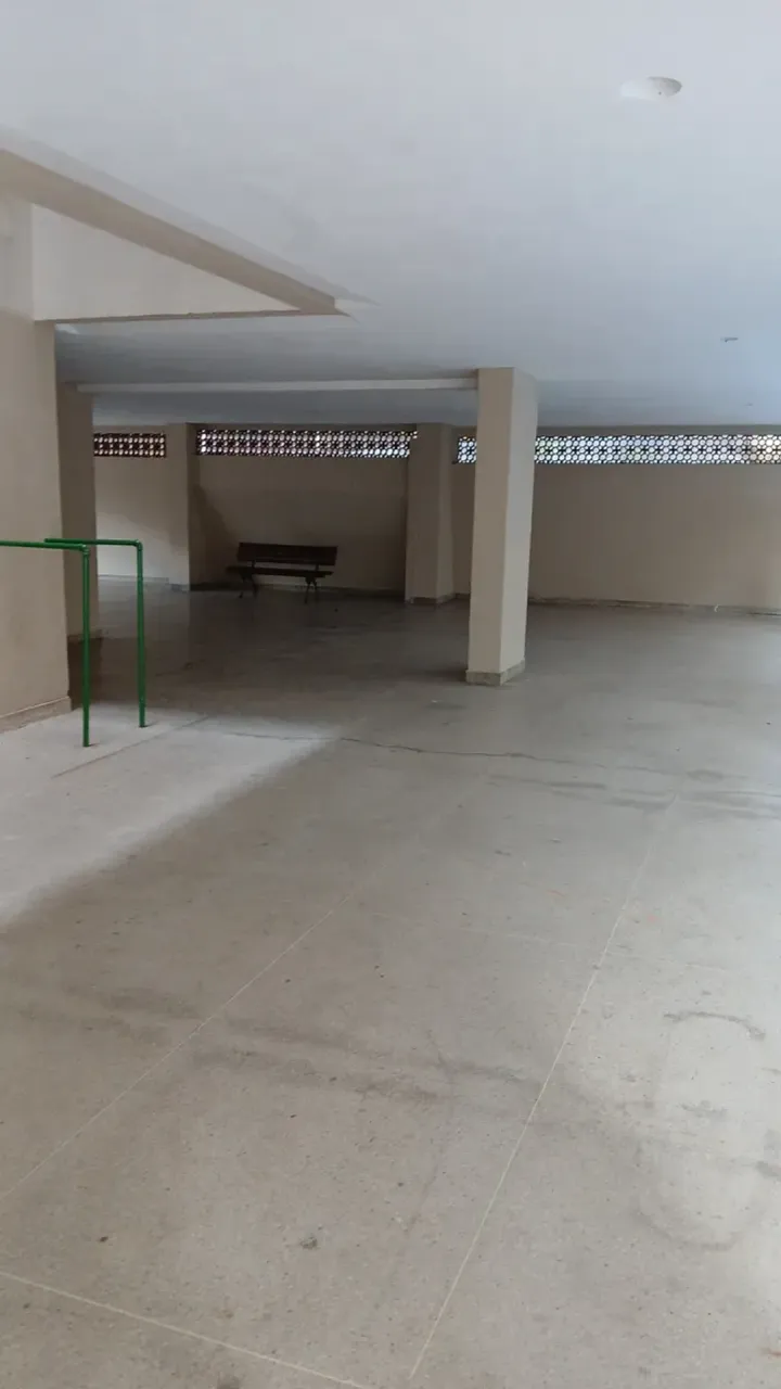 Furnished 3-bedroom apartment with 1 bathroom and parking — photo 19