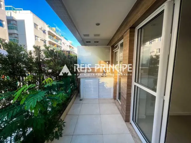 92 m² apartment with 3 bedrooms and a pool in the building — photo 12