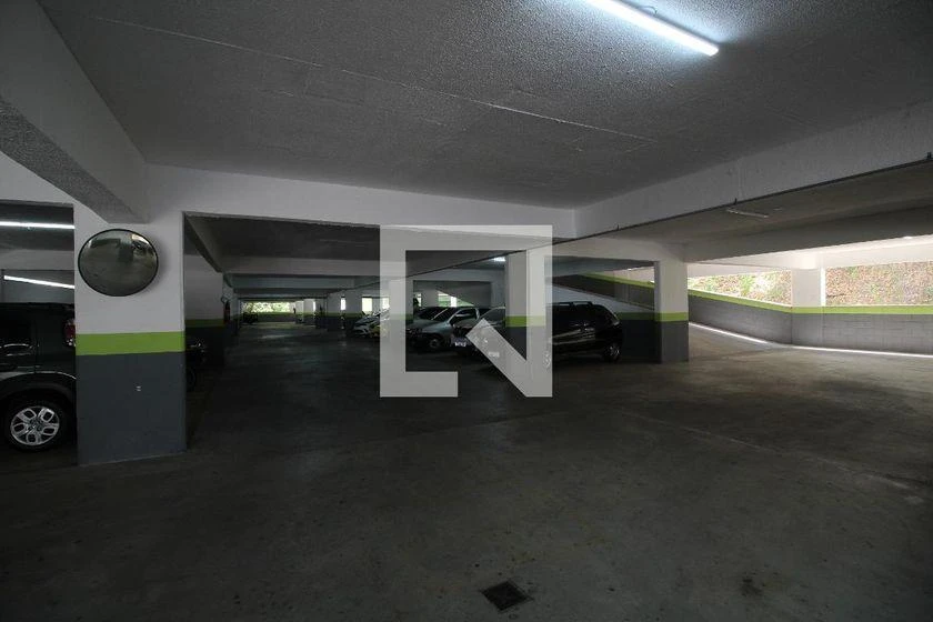 Furnished apartment with a balcony and 2 bedrooms — photo 38