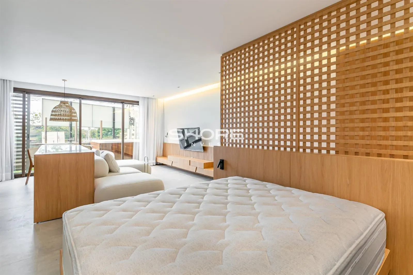 Estudio amueblado con jardín privado, 1 dormitorio y 117 m² — photo 4