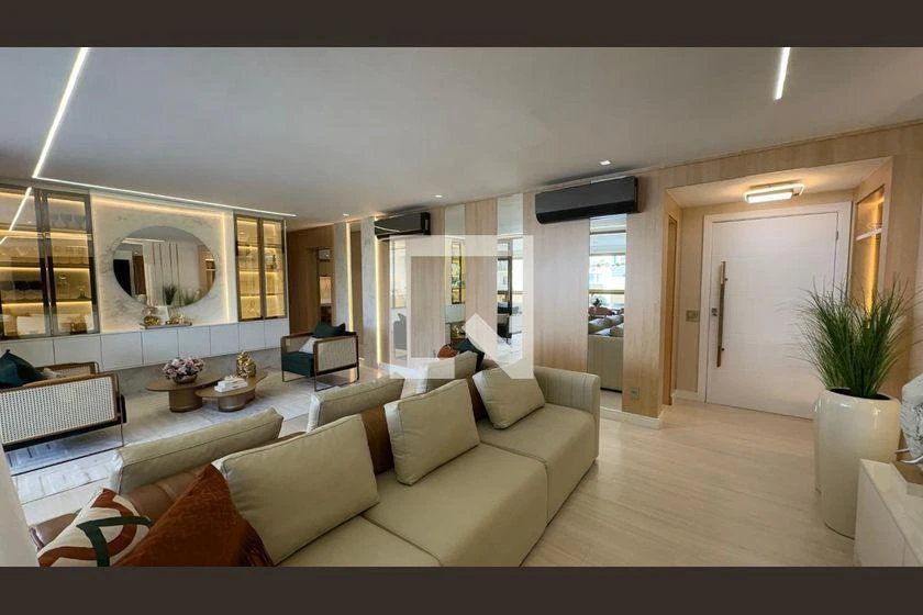Apartment, 217 m², with a glass-enclosed balcony — photo 5