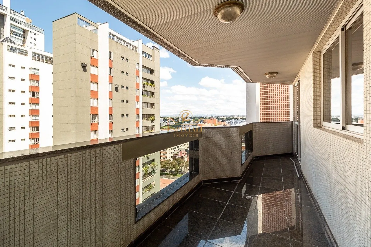 Apartamento de 379 m² com 4 quartos e 2 vagas — photo 22