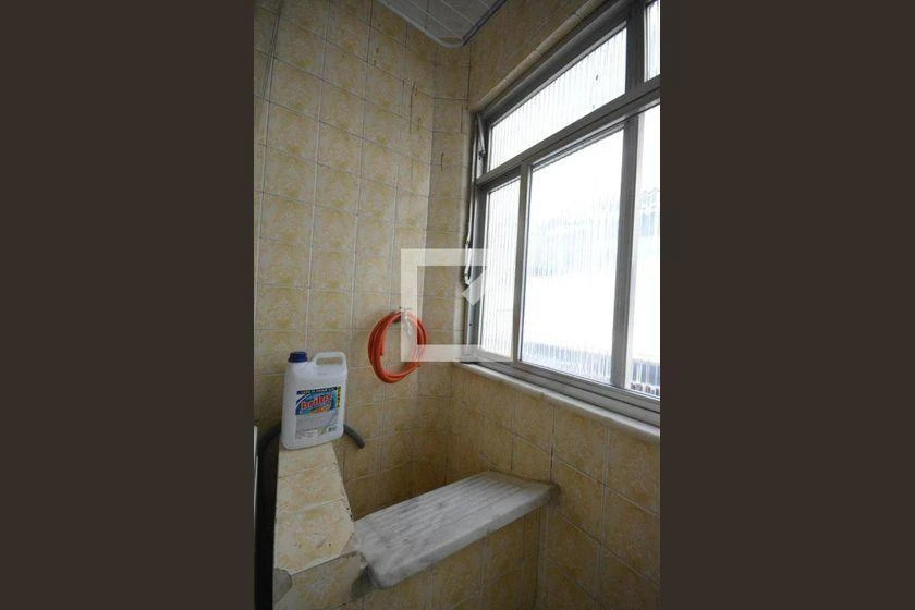 3-bedroom apartment with a mountain view — photo 17