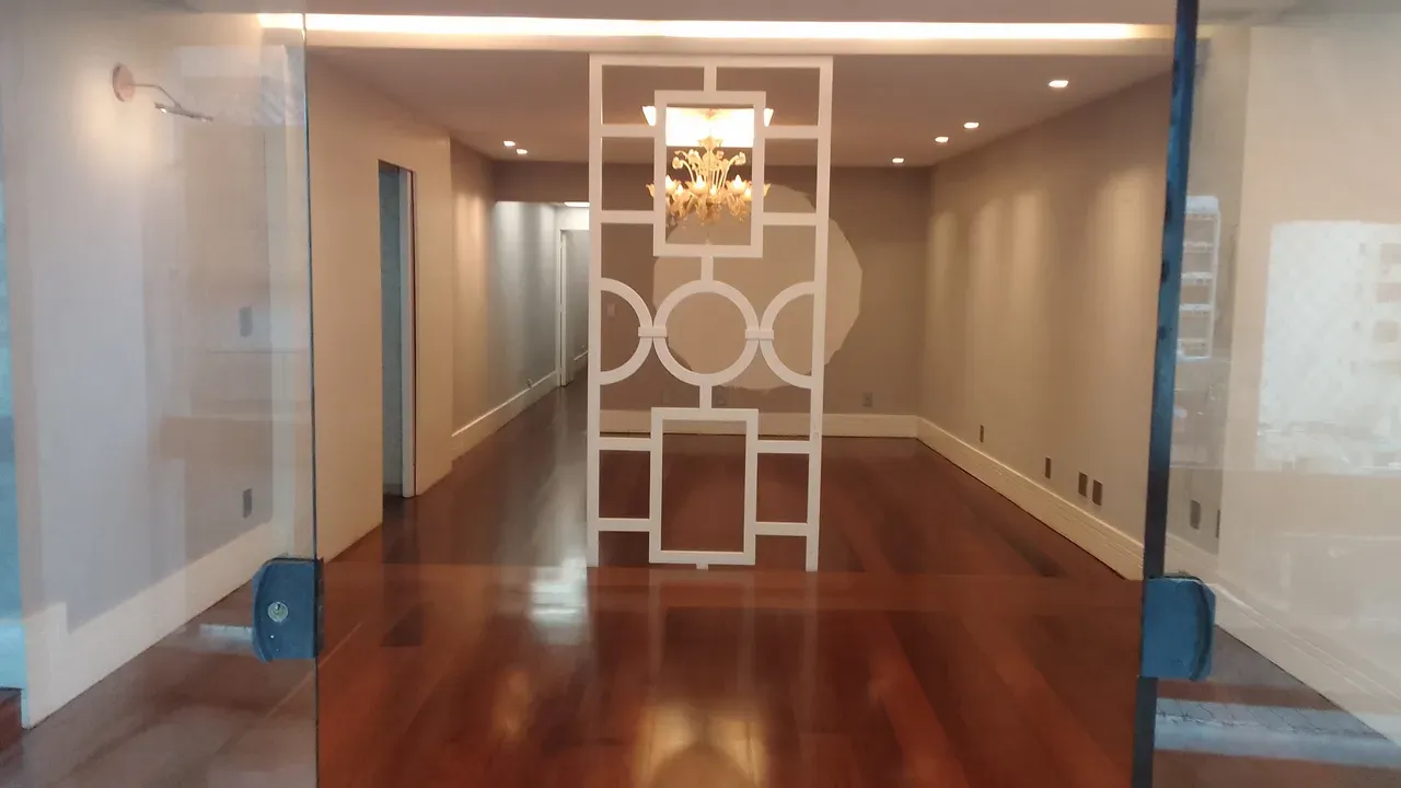 4 quartos e closet: apartamento de 250 m² — photo 6