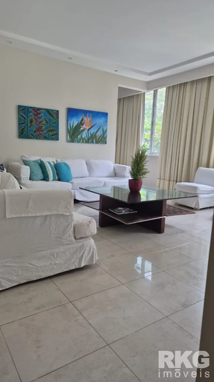 Furnished apartment with 3 bedrooms and 2 bathrooms