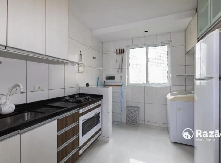 Furnished 93 m² apartment with 2 bedrooms and parking — photo 4