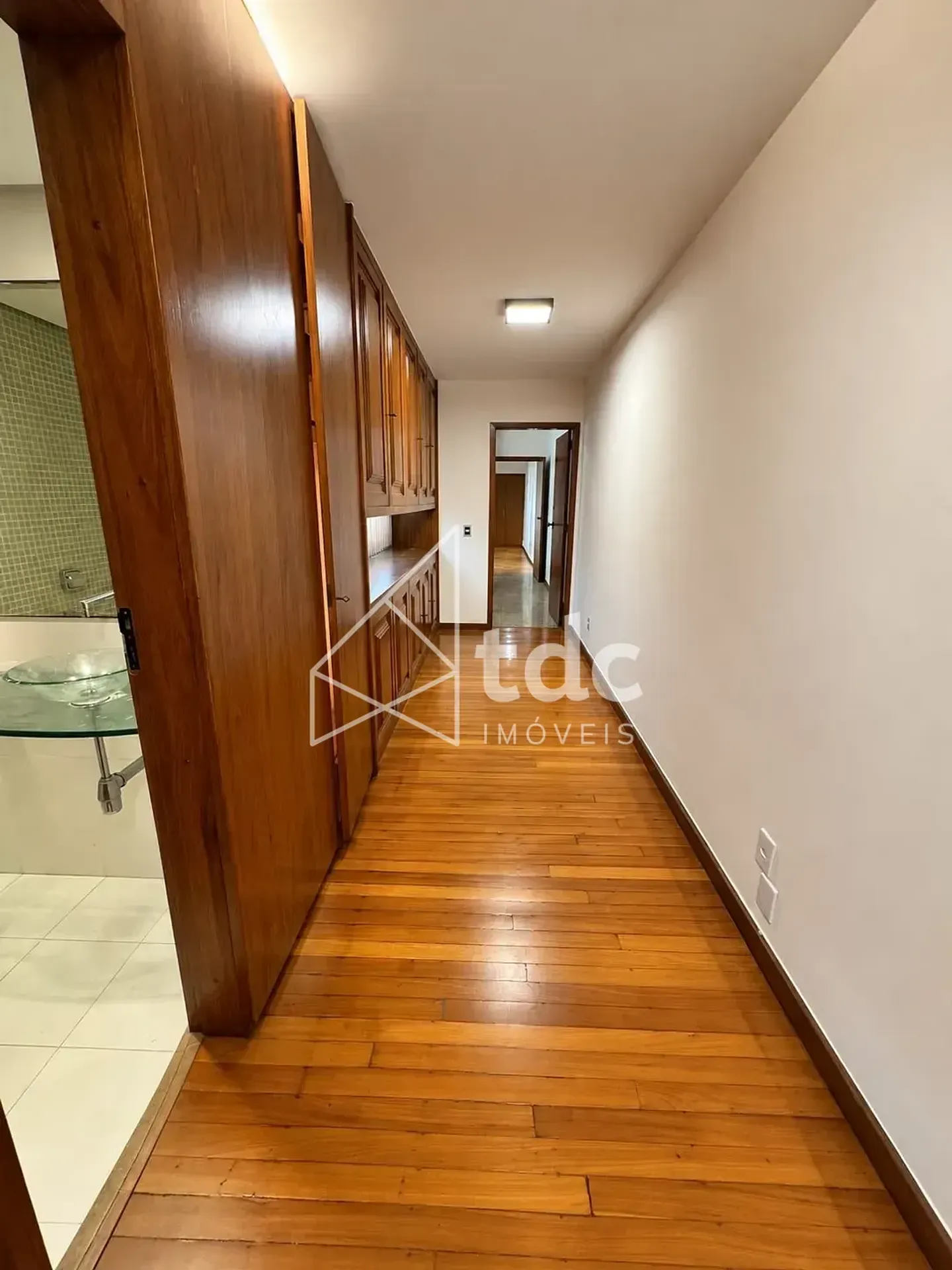 Apartment, 270 m², with floor-to-ceiling windows — photo 11