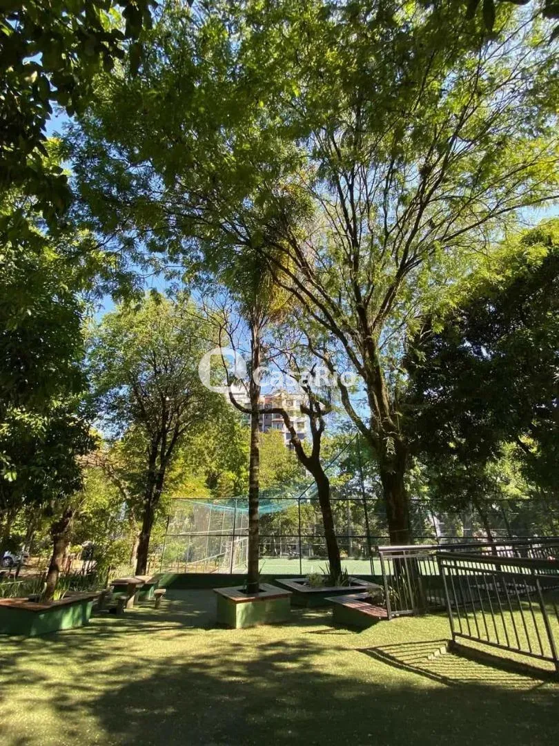3-bedroom apartment with a suite and balcony — photo 12