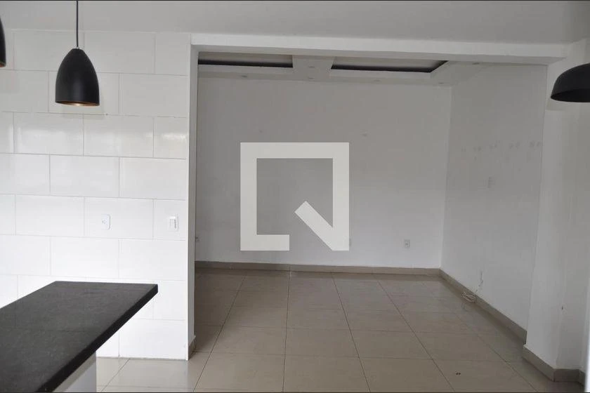 Casa para alugar com 3 quartos, varanda e 110 m² — photo 21