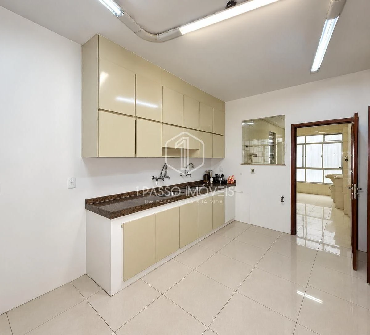 Apartamento, 159 m², com janelas do piso ao teto — photo 6
