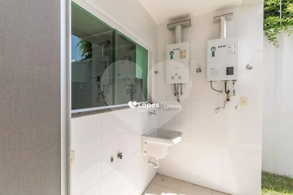 Unfurnished triplex house with 6 en-suite bedrooms and 820 m² — photo 60
