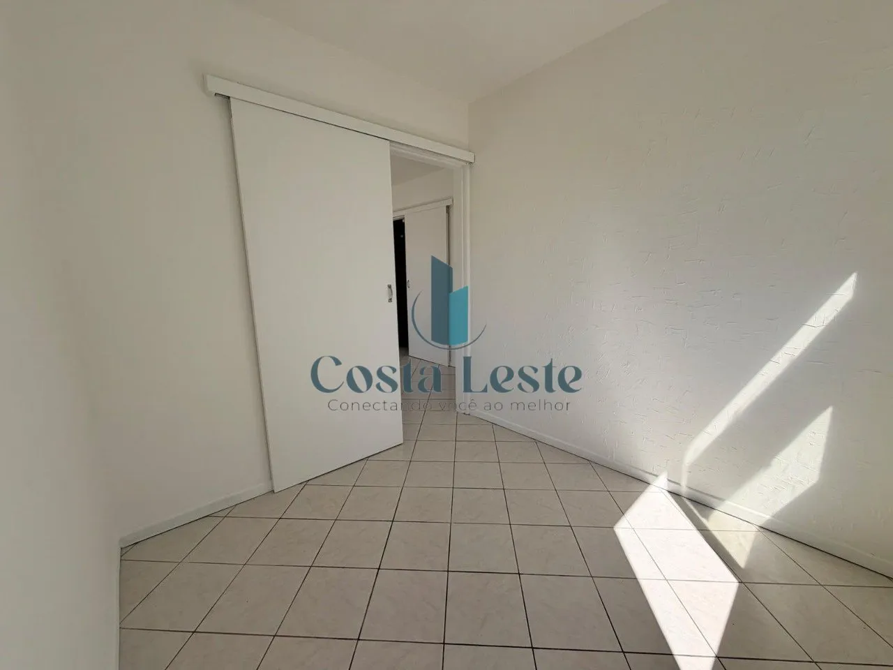 Apartment, 54 m², with a mountain view — photo 14