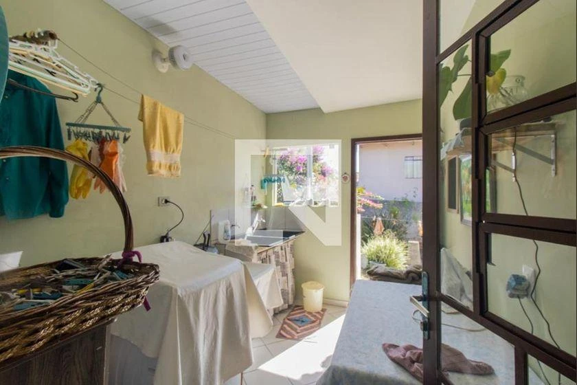 Casa de 3 dormitorios con lavadora — photo 30