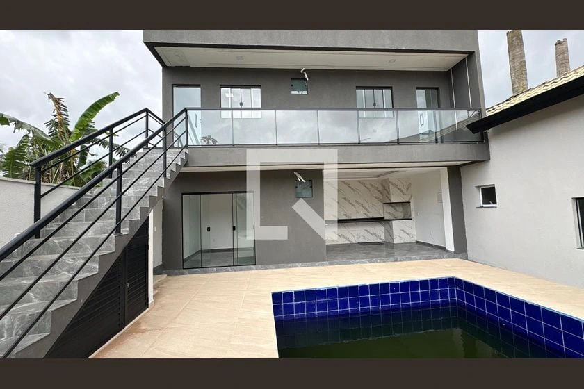 2-bedroom house with a grill on the balcony — photo 21
