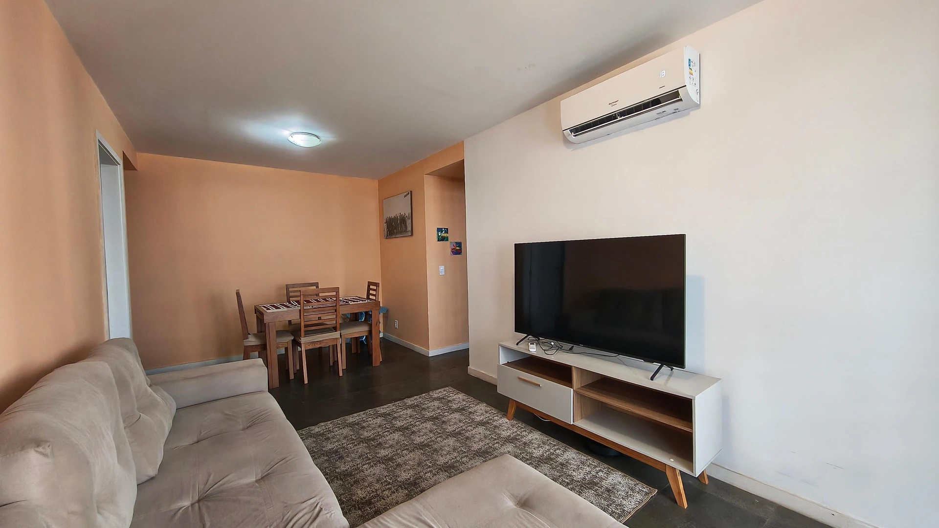 Apartamento mobiliado com 2 quartos e varanda — photo 6