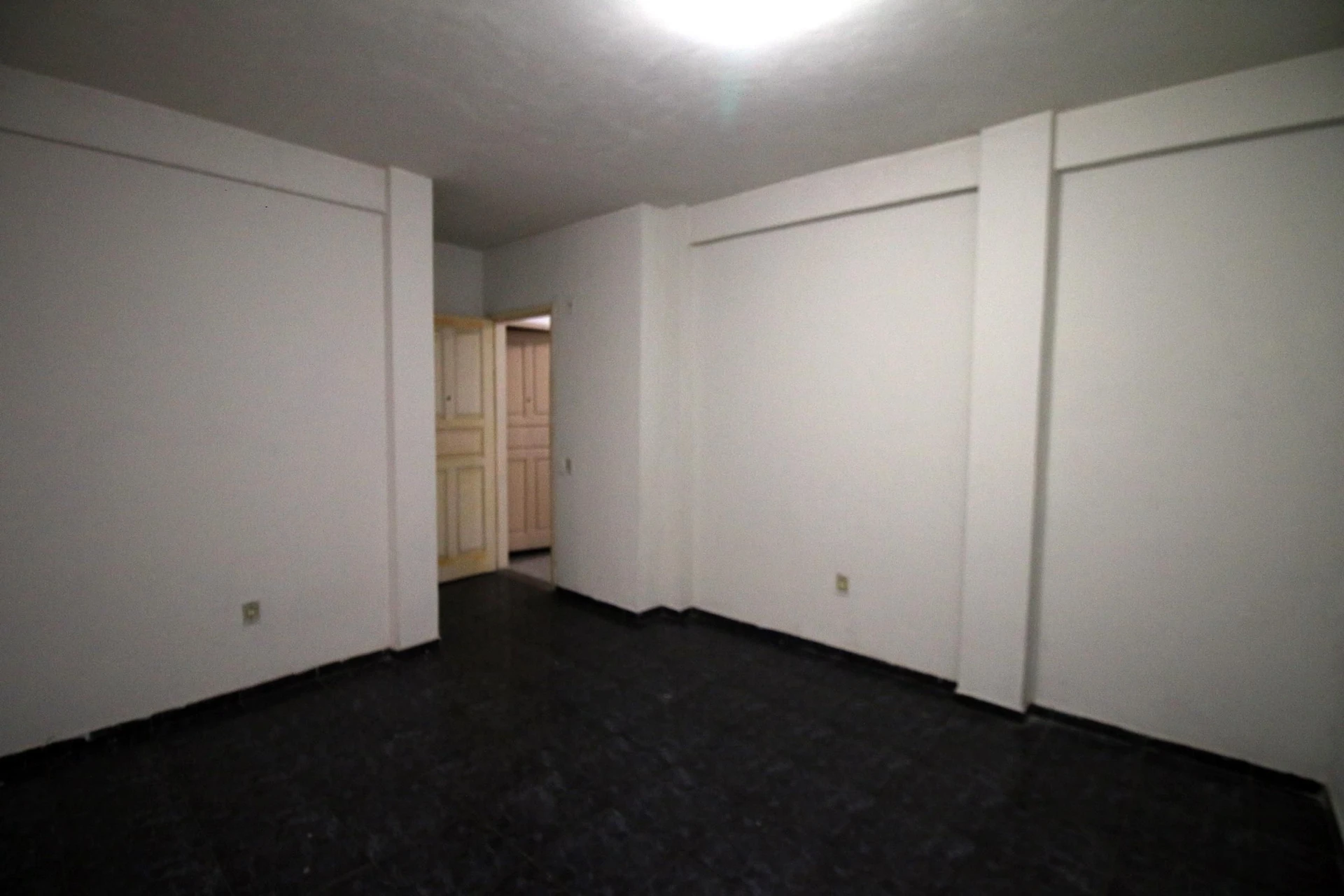 Rental apartment with 1 bedroom and no parking — photo 14
