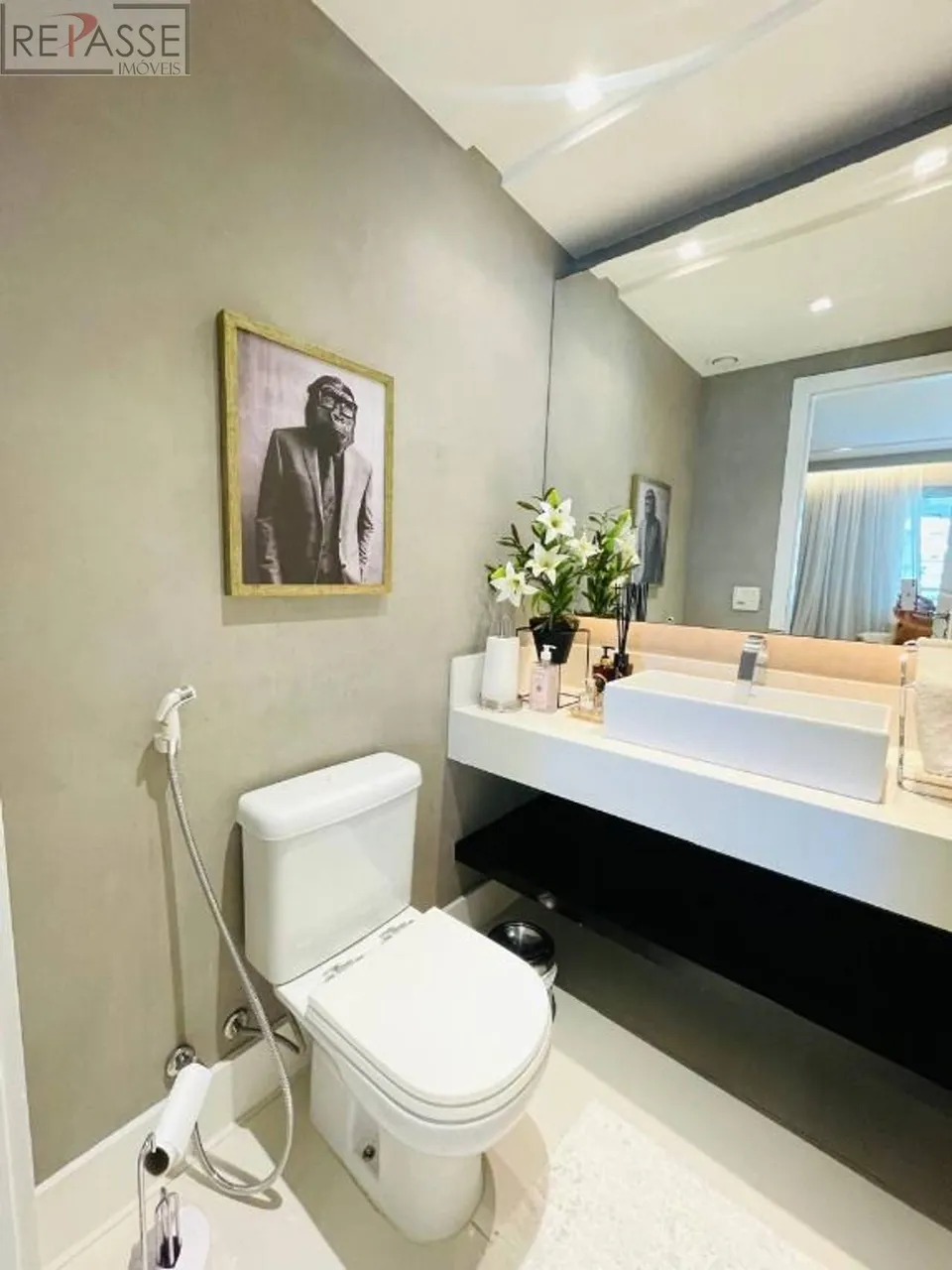Furnished 4-bedroom apartment with 4 baths, 160 m² — photo 13