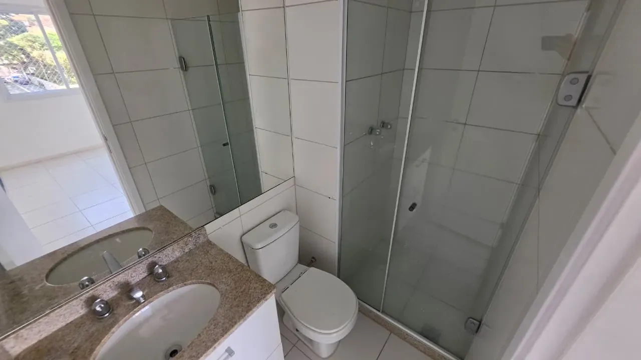 2-bedroom apartment in a building with a coworking space — photo 9