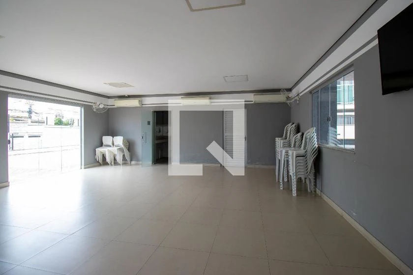 Apartment, 42 m², with wood or laminate floors — photo 28