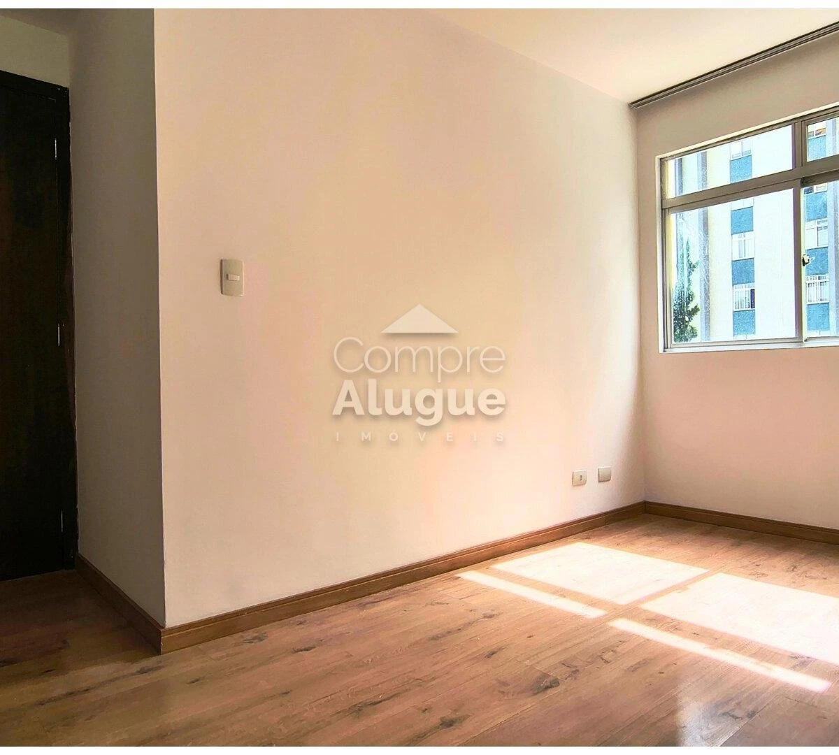 3-bedroom apartment in a building with a gym — photo 30