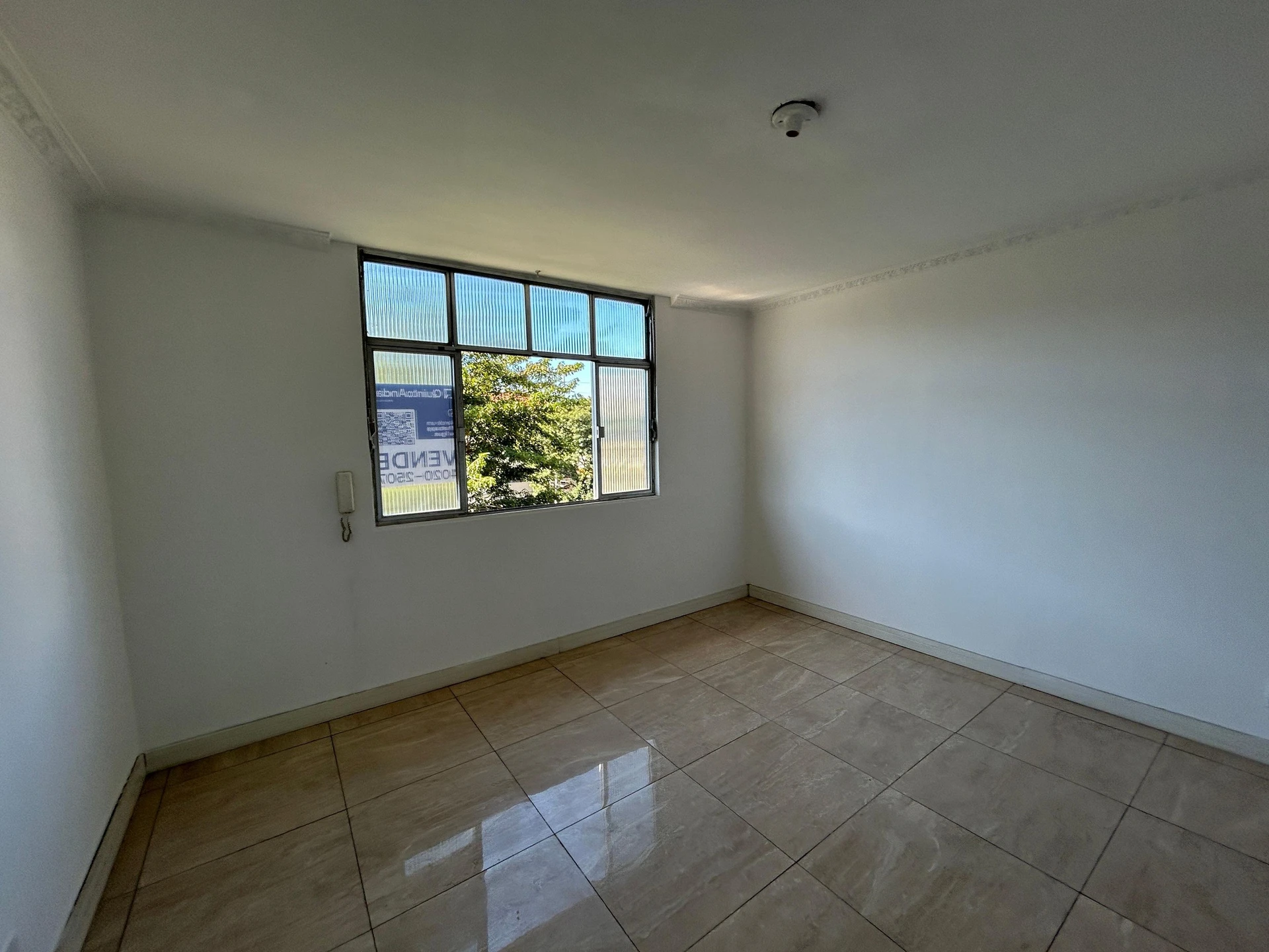 Unfurnished 3-bedroom apartment with 2 baths, no parking — photo 19