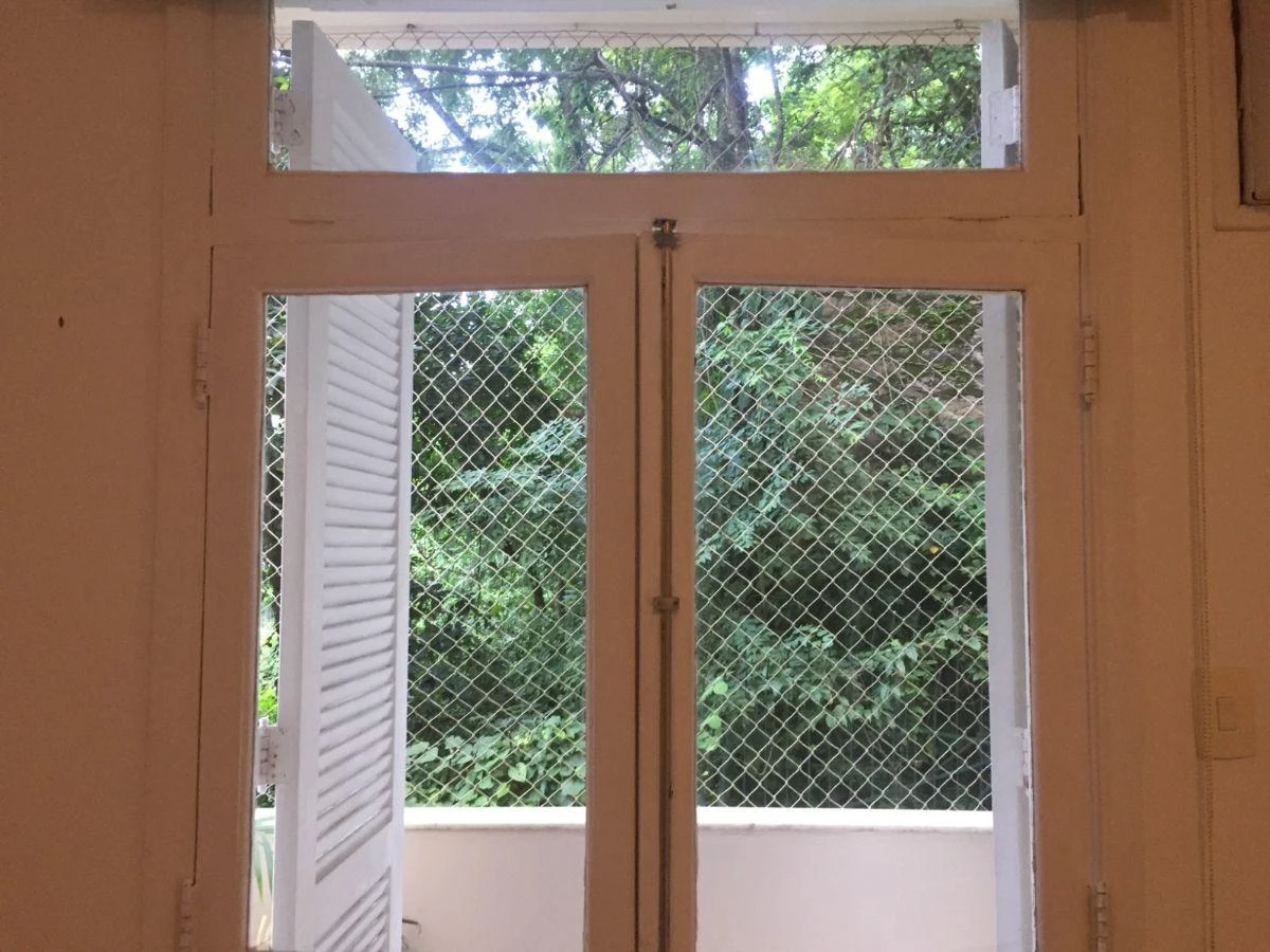Floor-to-ceiling windows in a 3-bedroom apartment, 135 m² — photo 11