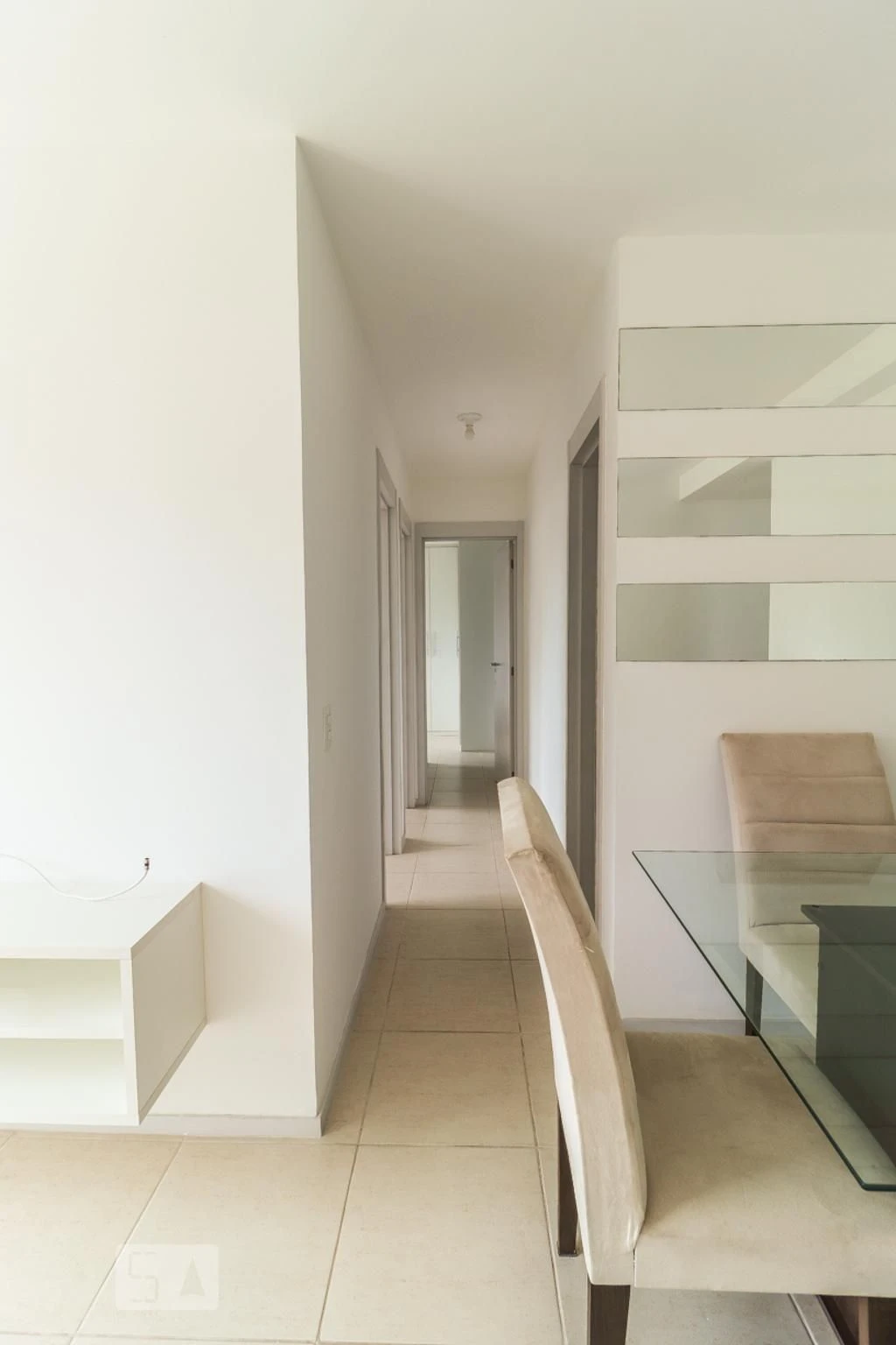 Unfurnished 3-bedroom apartment with balcony — photo 48