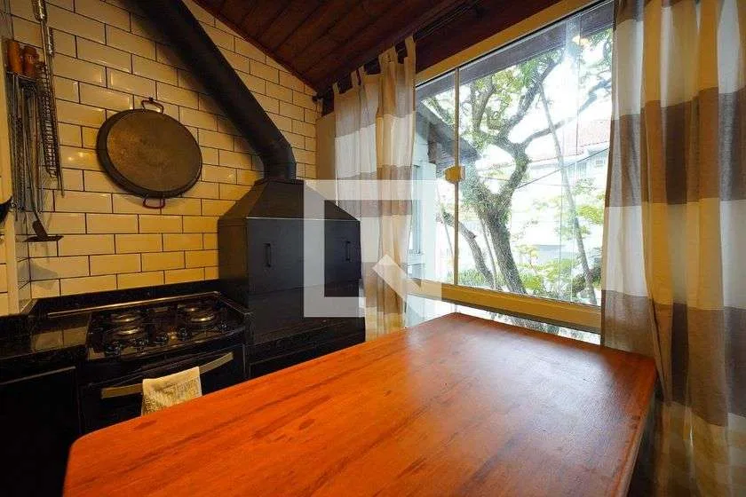 2-bedroom apartment with a home office in Florianópolis — photo 5