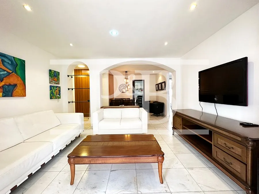 Furnished 2-bedroom apartment with 3 bathrooms — photo 11