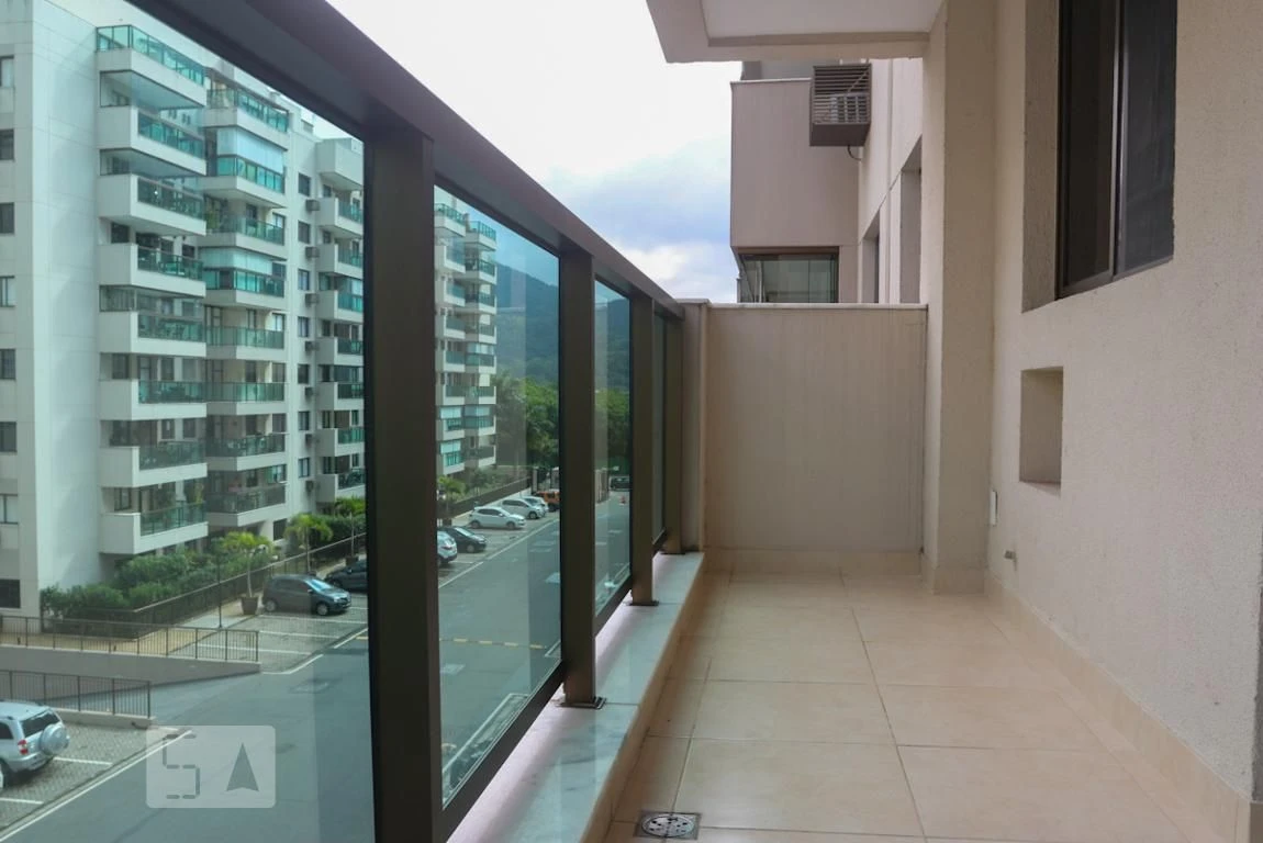 Furnished 2-bedroom apartment with 2 bathrooms and parking — photo 65
