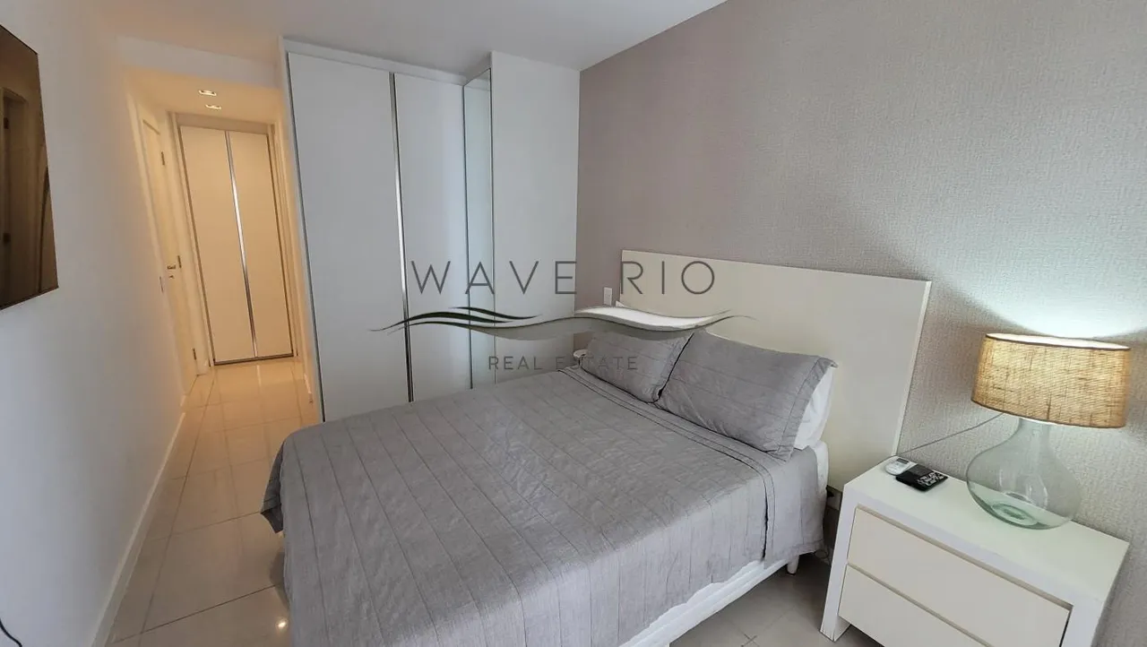 Furnished apartment with an open-plan kitchen and 2 bedrooms — photo 12