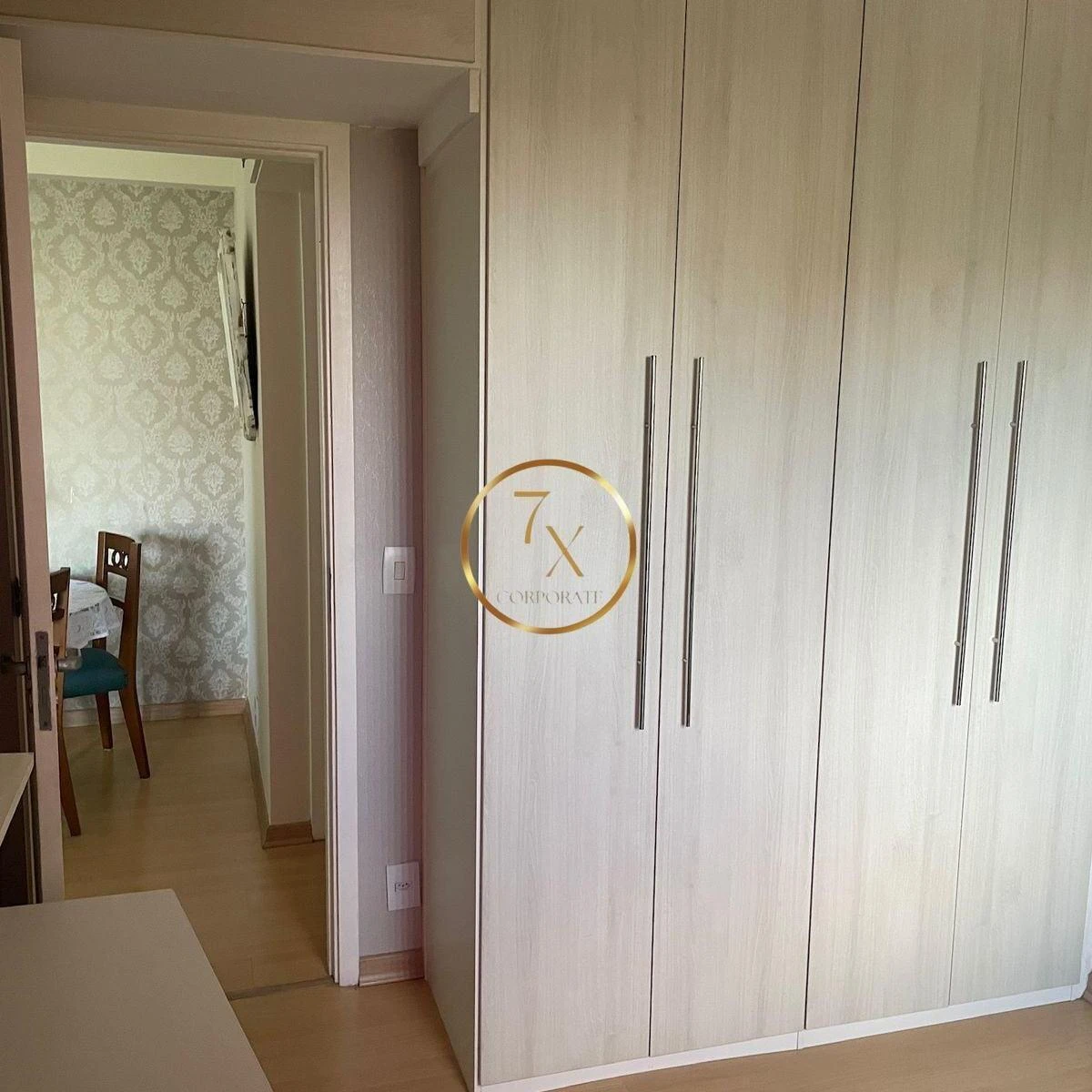 Furnished apartment with separate kitchen and balcony — photo 6