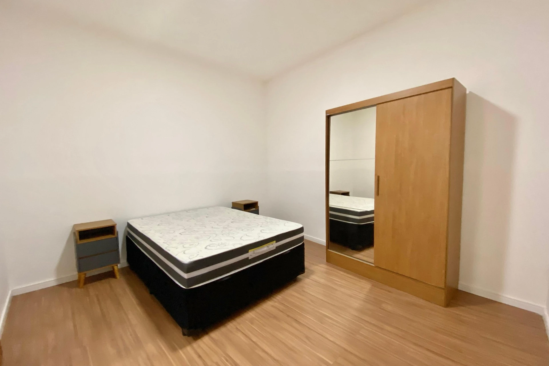 2-bedroom apartment with a private BBQ — photo 3