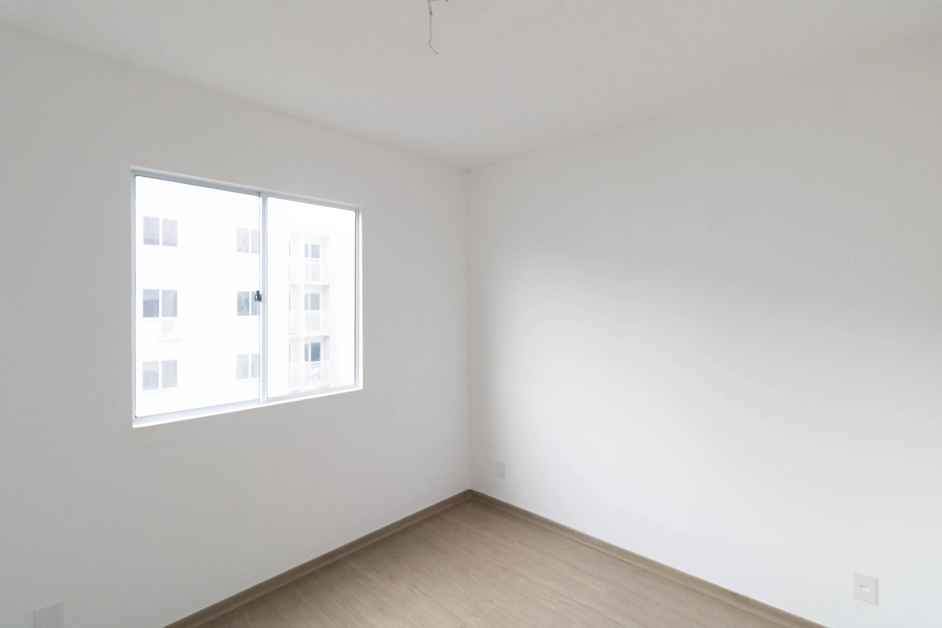Unfurnished 2-bedroom apartment with 1 bathroom — photo 17