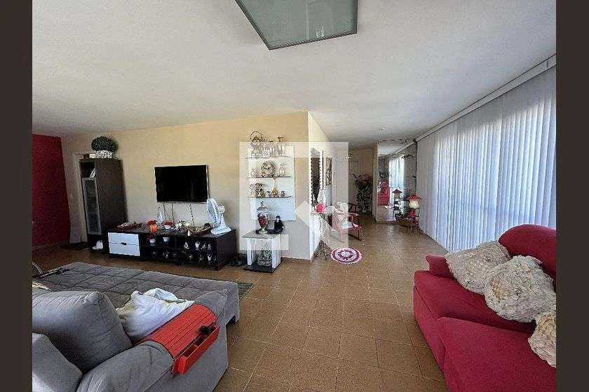 Квартира 400 м² з 4 спальнями та зоною для прання — photo 8