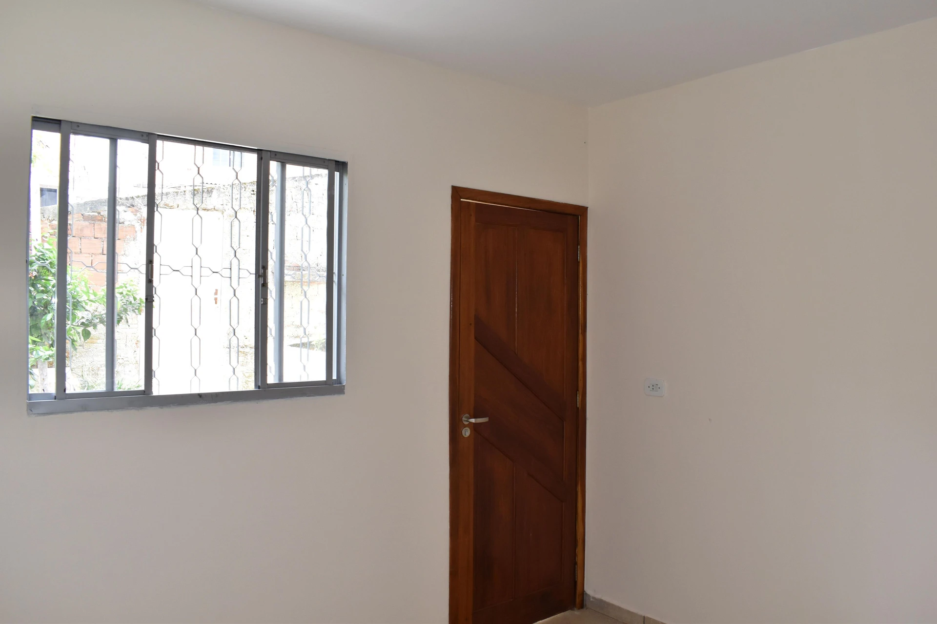 2-bedroom house with a garden in Curitiba — photo 11
