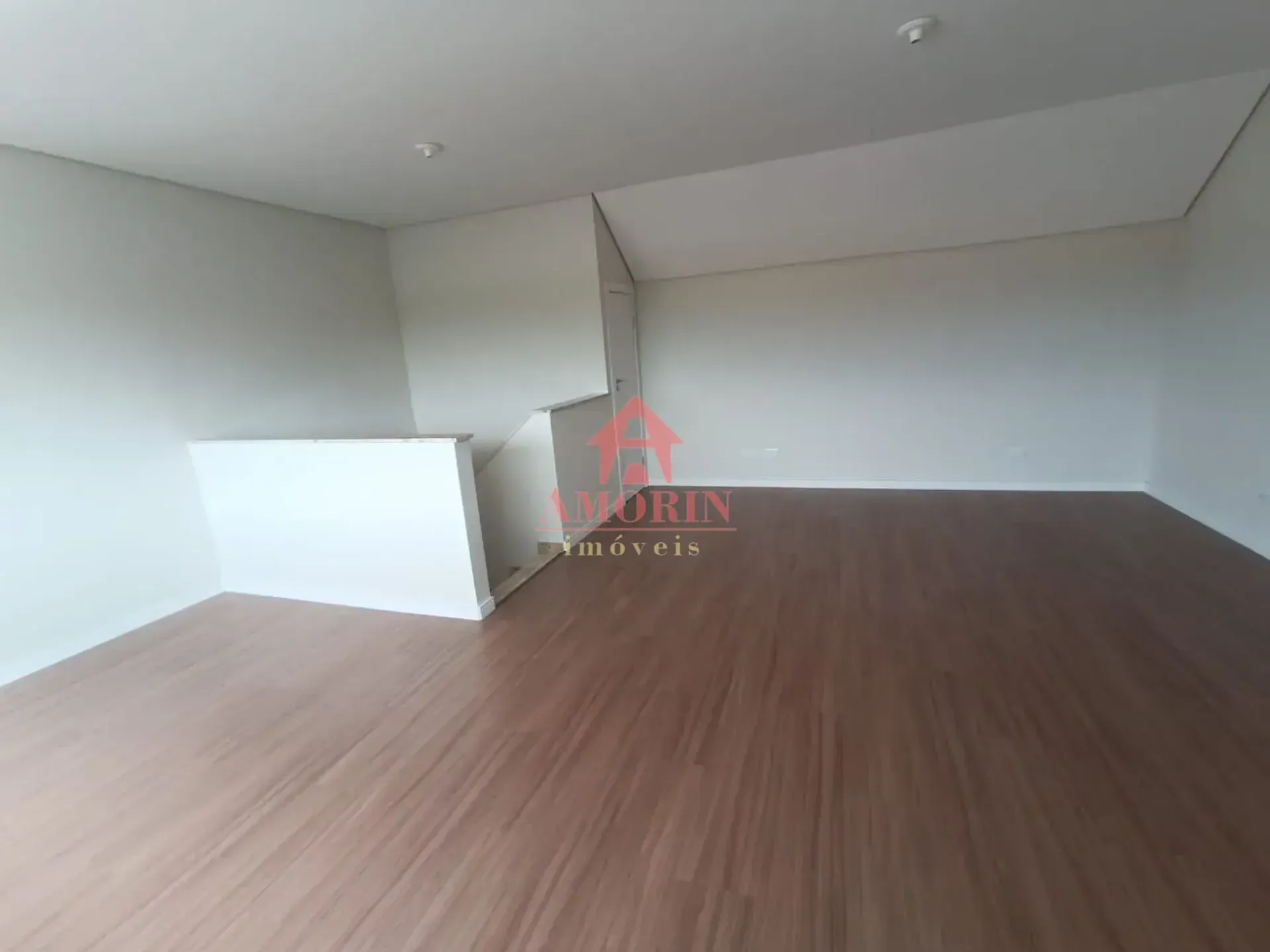 Townhouse with 3 bedrooms, en-suite and balcony — photo 24