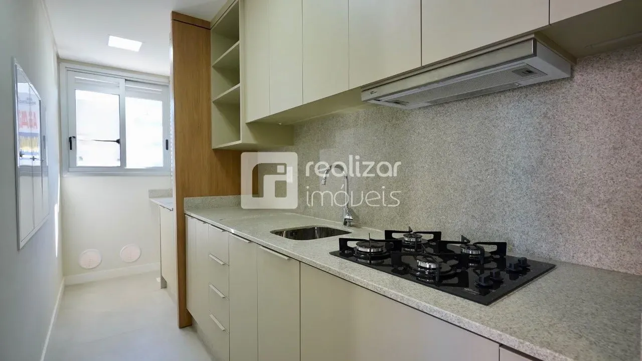 Apartamento de 1 suíte com 43 m² no 8º andar