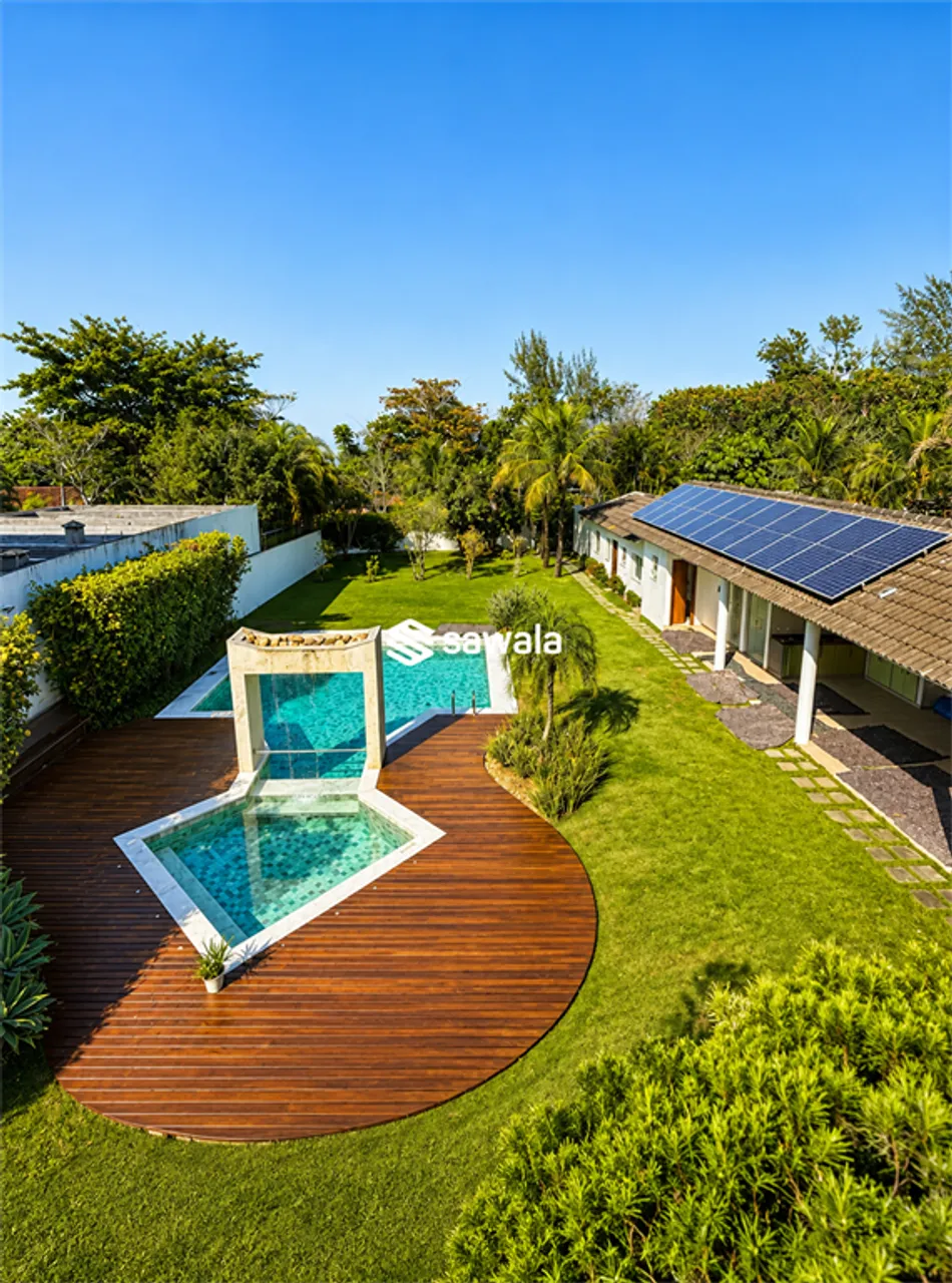House with 5 bedrooms and a gas open-plan kitchen — photo 4