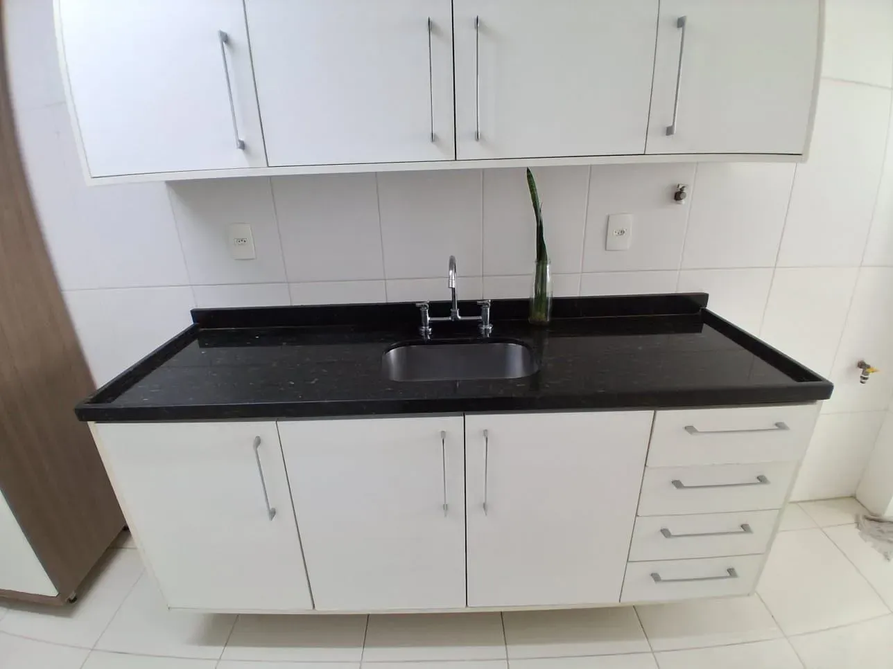 107 m² apartment with 4 bedrooms and 2 parking spaces — photo 22