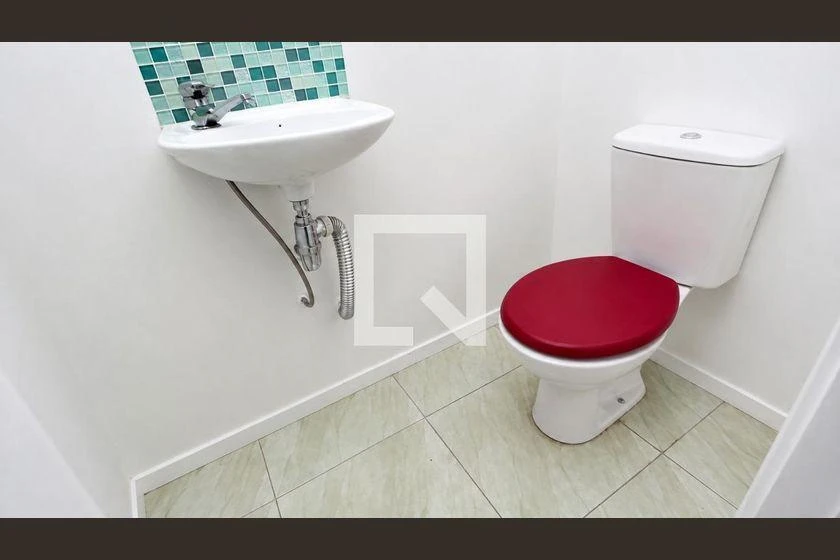 Casa para alugar sem mobília com 4 quartos e 1 banheiro — photo 43