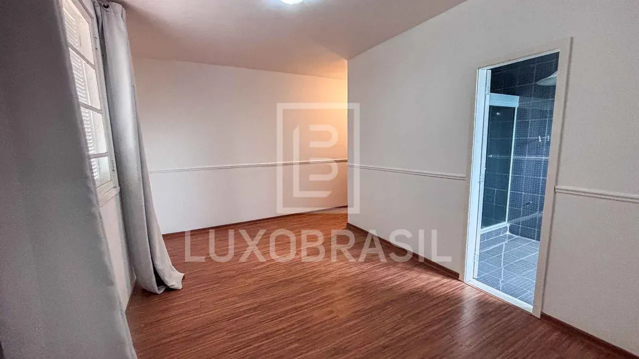 Casa com 5 quartos, 647 m² e churrasqueira na varanda — photo 29
