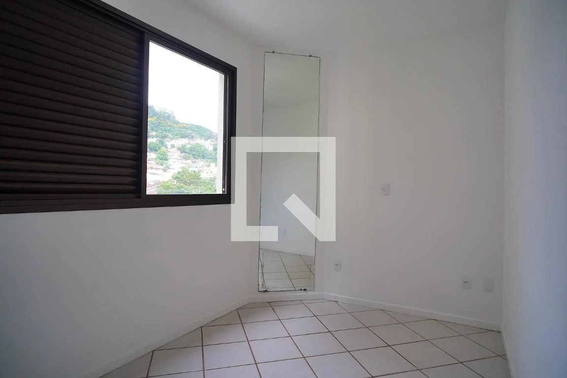 Вид на воду и 2 спальни: квартира 69 м² — photo 10