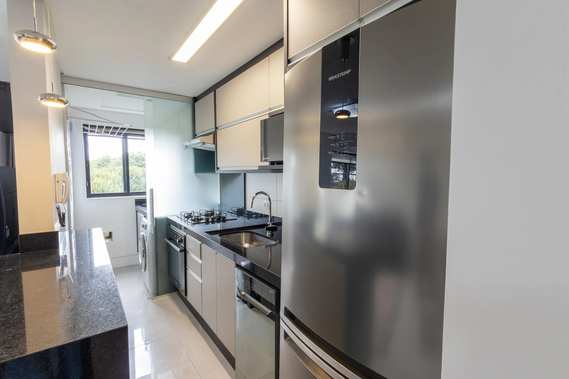 2-bedroom apartment with a glass-enclosed balcony — photo 12
