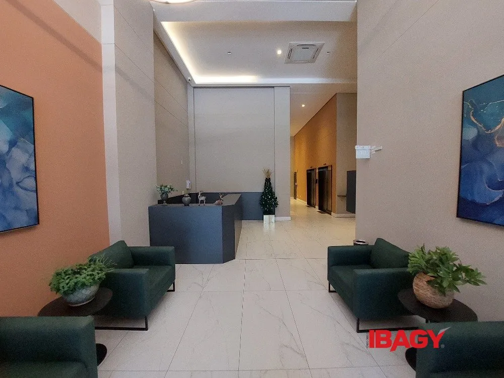 33 m² studio with 1 bedroom and 1 parking space — photo 38